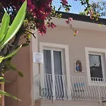 Taormina Apartments \