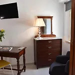 Taormina Apartments \